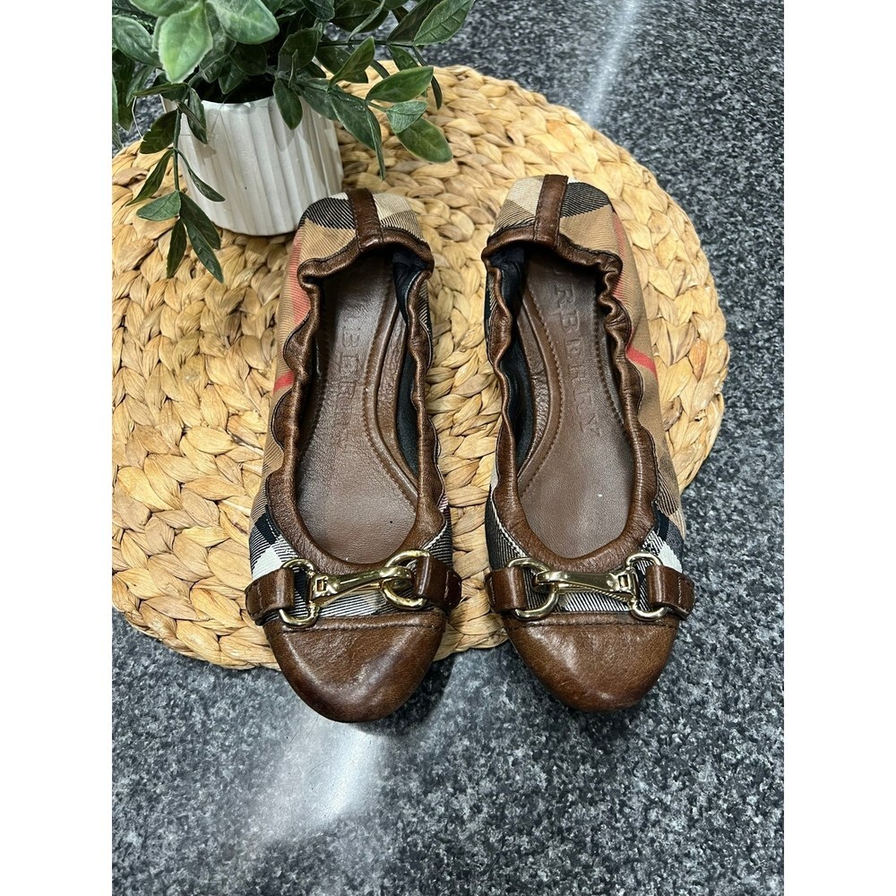 authentic Burberry London Signature Plaid Print